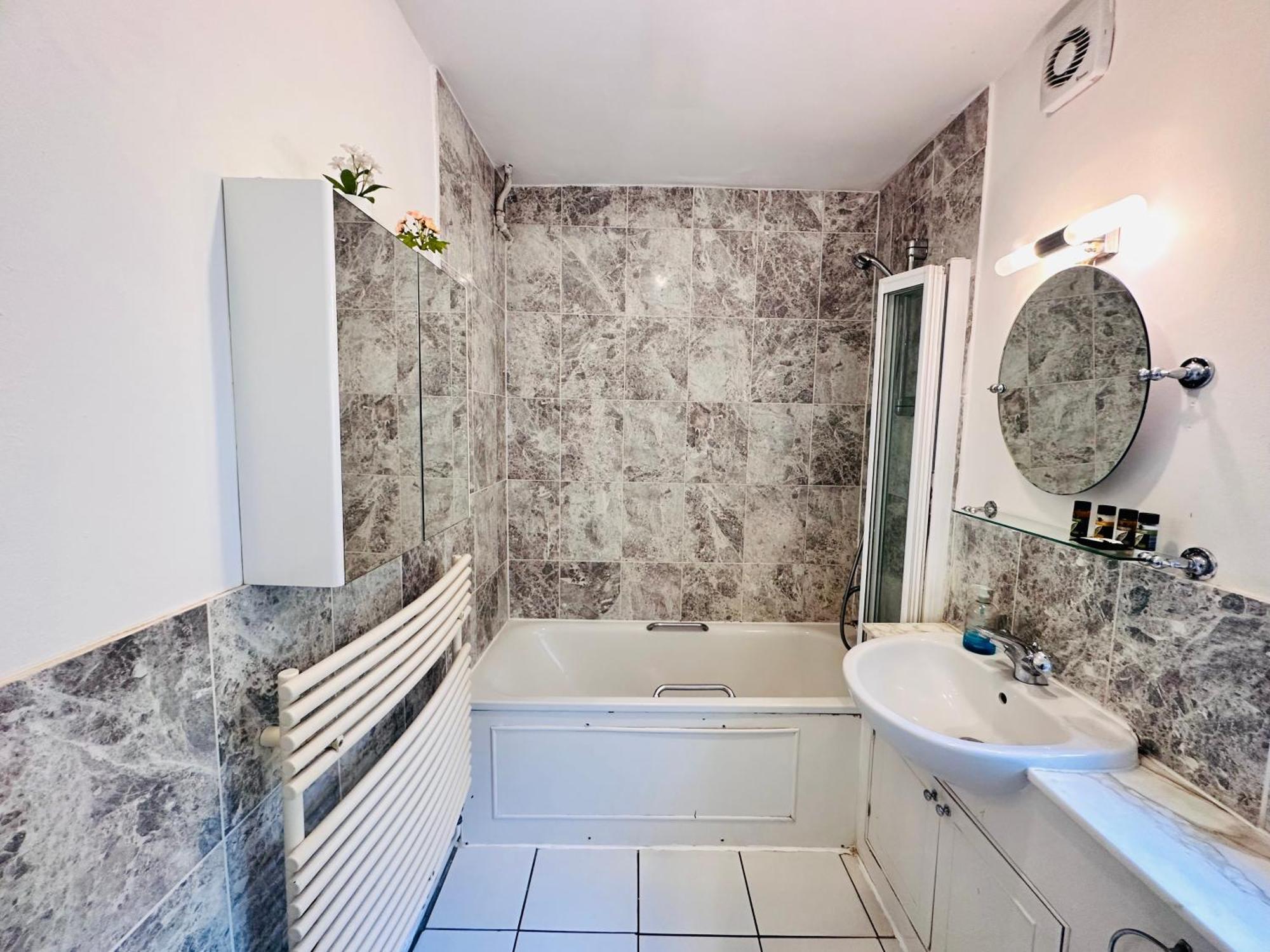 Victoria Family Apartment In Central London Eksteriør bilde
